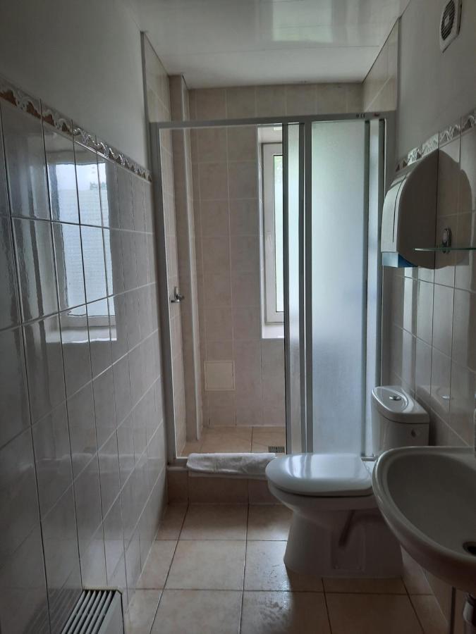 Duets Hotell Daugavpils Exteriör bild