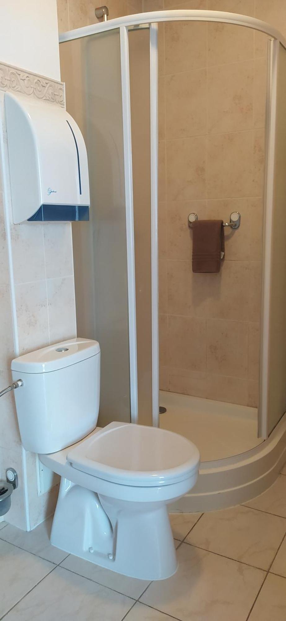 Duets Hotell Daugavpils Exteriör bild