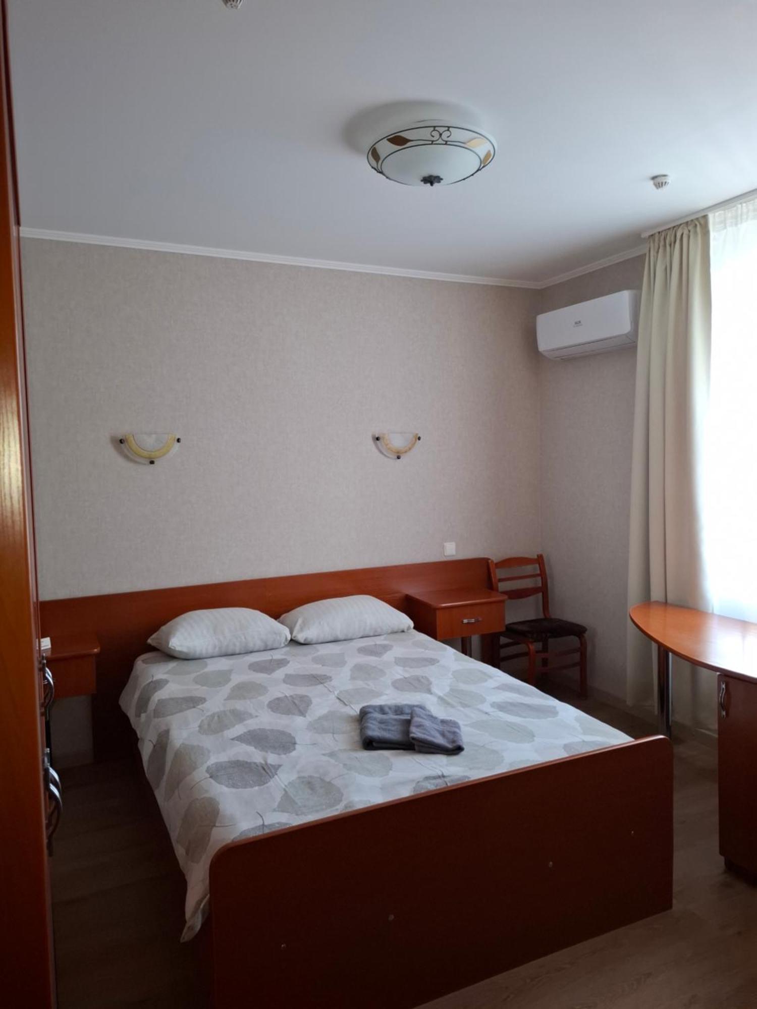 Duets Hotell Daugavpils Exteriör bild
