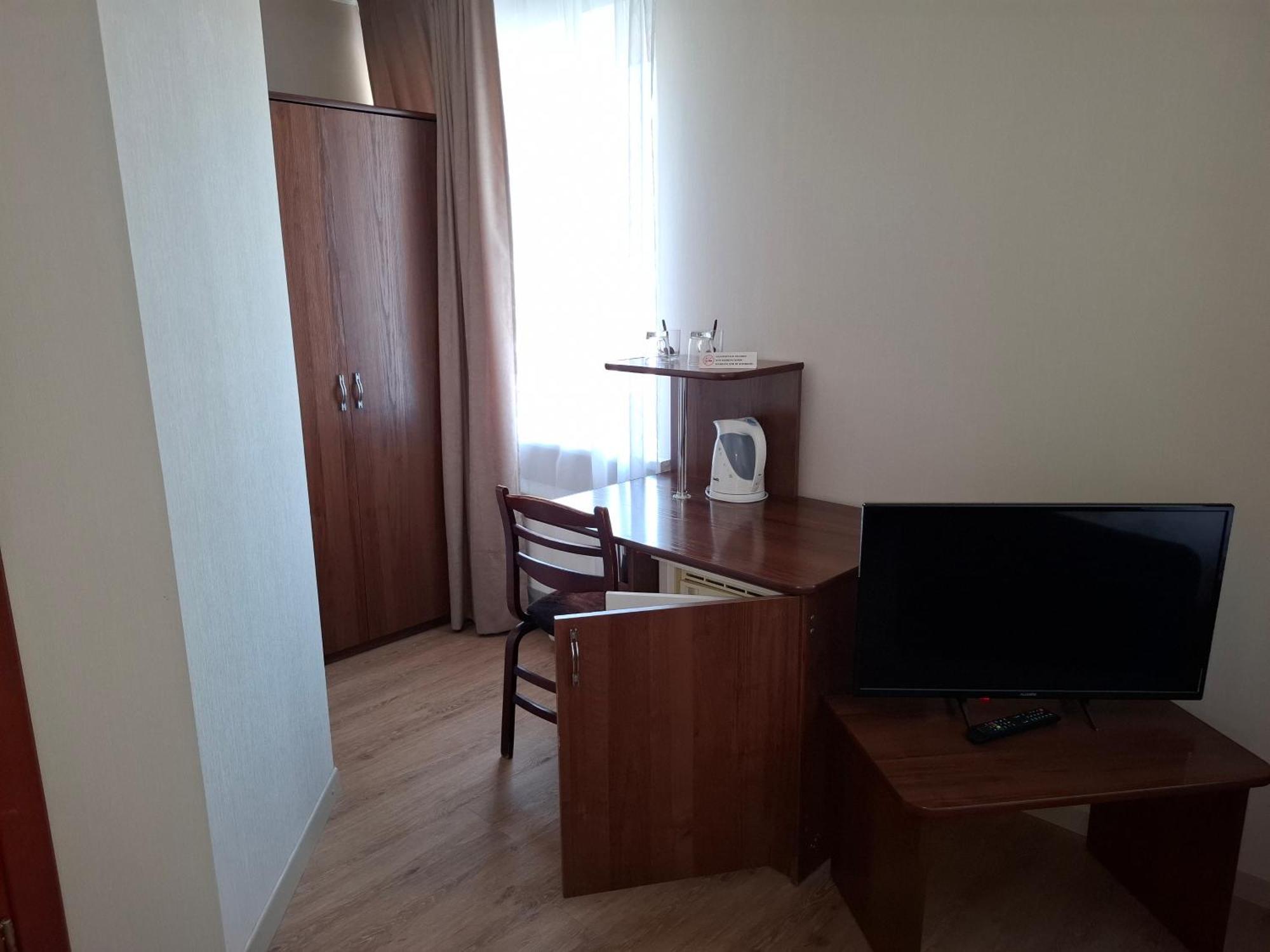 Duets Hotell Daugavpils Exteriör bild